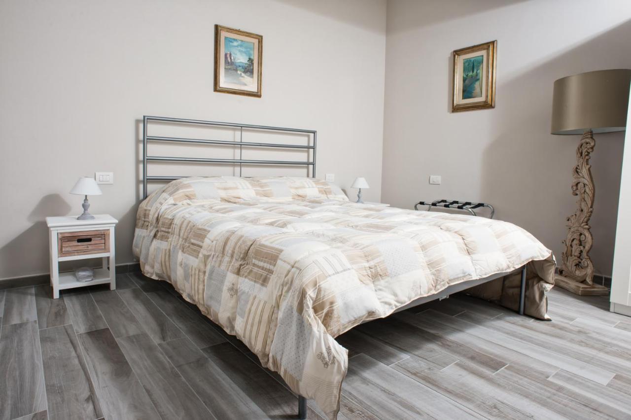 Orsini Family Deluxe Apartment By Mamo Florencia Exterior foto